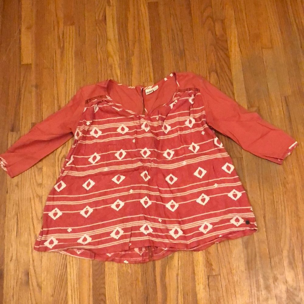 Roxy blouse, perfect for spring!